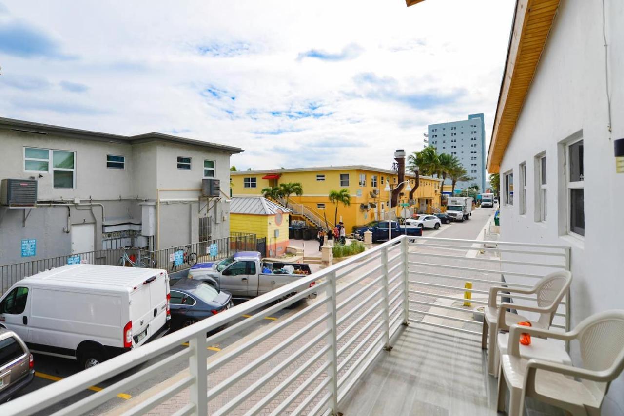Cozy 1 Bedroom With Pool Steps From The Beach #47 好莱坞 外观 照片