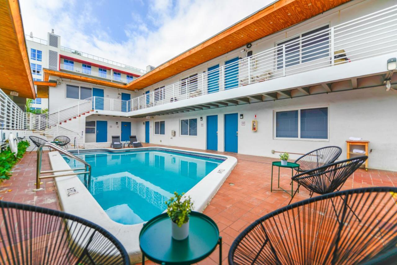 Cozy 1 Bedroom With Pool Steps From The Beach #47 好莱坞 外观 照片